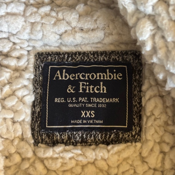 Abercrombie & Fitch Off-White And Gray Textured Sweater Cardigan - Picture 6 of 7